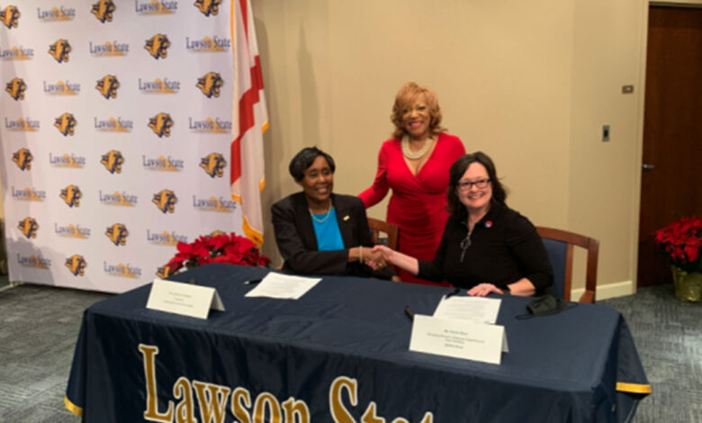 From left, LSCC President Cynthia Anthony, Birmingham City Council President Wardine Alexander and Donna West, executive director for employee experience and team building at Buffalo Rock. (Ryan Michaels, The Birmingham Times)