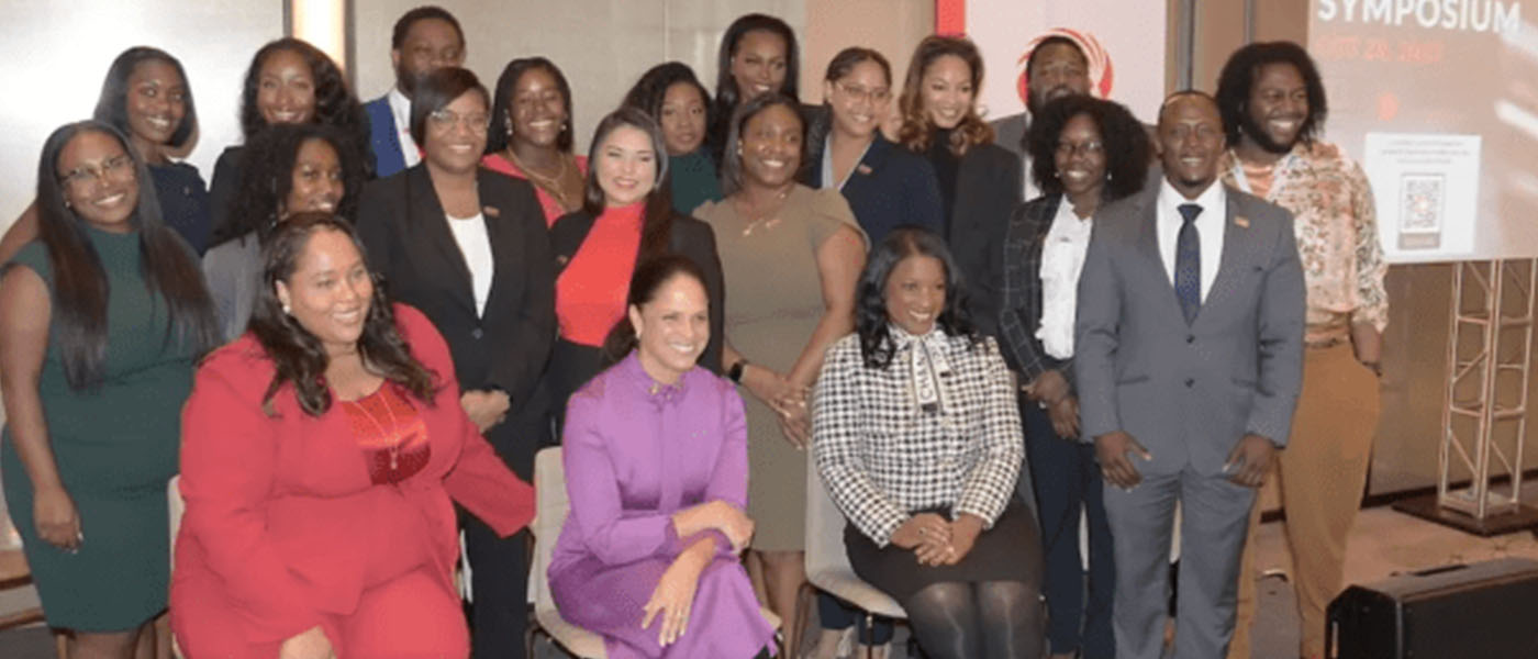 Bottom row, from left: Adonica Black, director of Global Talent and Inclusion for LexisNexis, Soledad O'Brien and Ronda Moore, LexisNexis chief inclusion and diversity officer, with LexisNexis Rule of Law Foundation Fellows in northwest D.C. on Oct. 28 (Roy Lewis/The Washington Informer)