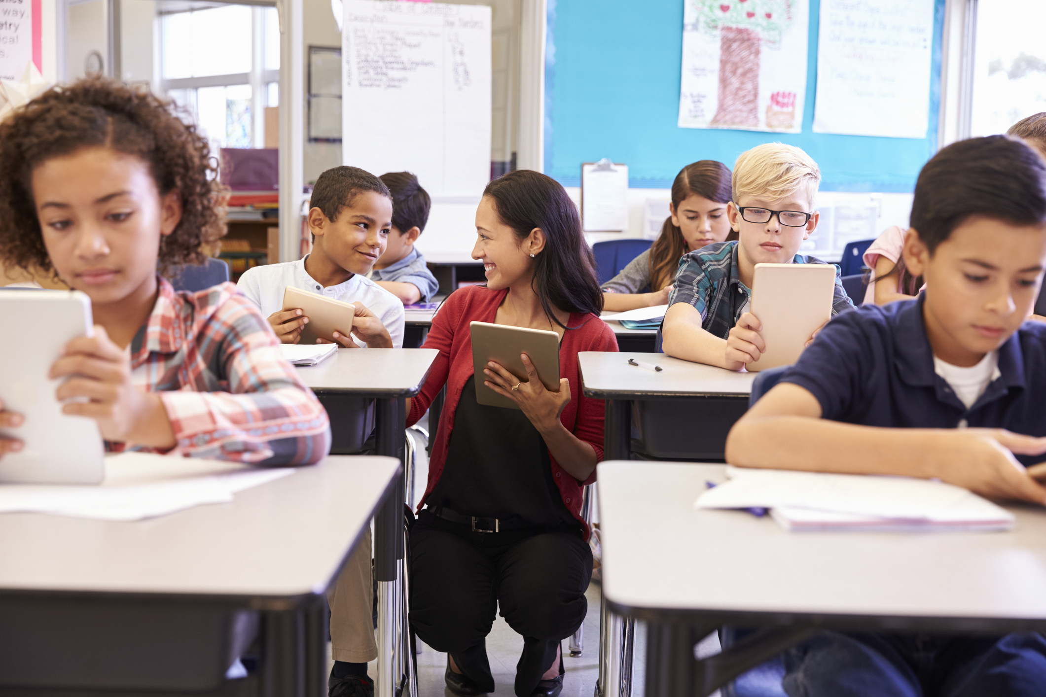 8 класс в америке. Американская школа. Elementary School в США. Американские школьники и учителя. Средняя и старшая школа в Америке.