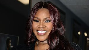 Singer Kelly Price missing; boyfriend avoids her family