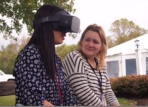 New virtual reality course lowers stress at recovery centers