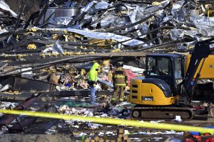 Storms leave dozens dead in 5 states