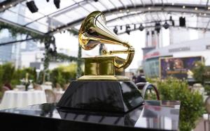 Grammys postpone ceremony, citing omicron variant risks