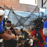 Comedian Roy Wood Jr. gives VR equipment to Ramsay High School