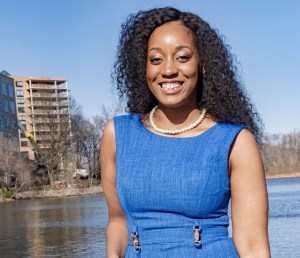 Nation’s first Black-woman led community solar company forges partnership with University of Maryland Medical system to build Baltimore solar farm