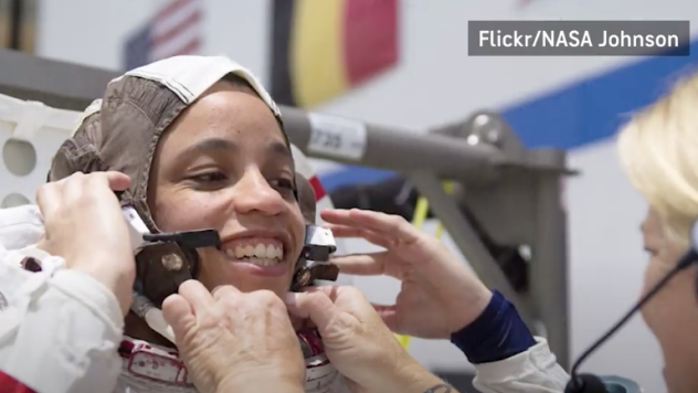 Jessica Watkins trying on her equipment before going into space. (Flickr/NASA Johnson)