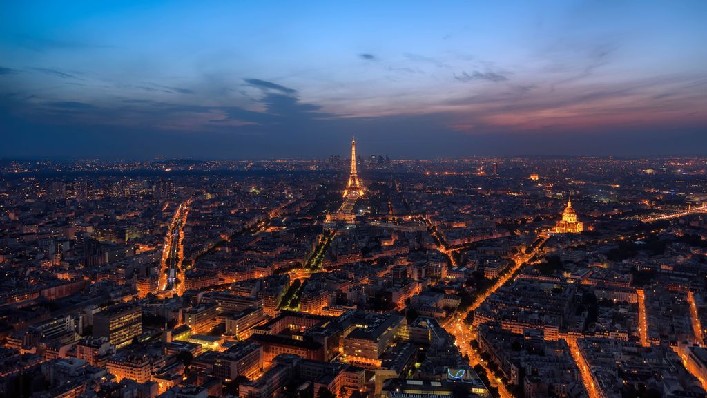 Half of Americans dream of living the French lifestyle because of the landmarks, restaurants — and pastries. (Josh Castronuovo/Zenger)