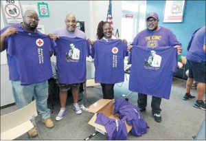 Phoenix Ques, Red Cross Team For Gift Of Life