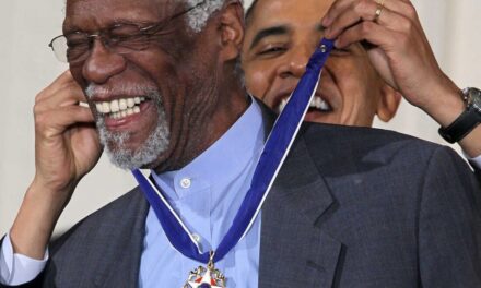 Basketball Legend Bill Russell Dies at 88