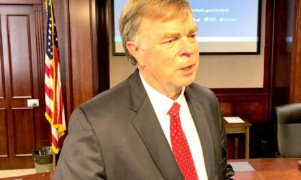 Huntsville Mayor Battle proposes 5% salary increase for all city of Huntsville employees