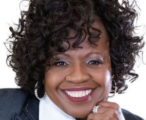 Lenora Howze Innovator of the Year by Local Media Association