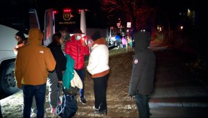 Migrants dropped near VP Harris home on frigid Christmas Eve