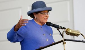 Congresswoman Alma Adams introduces bill to control wage garnishment