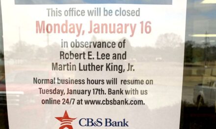 ALABAMA BANK SLAMMED FOR ROBERT E. LEE, MLK HOLIDAY SIGN: ‘PULL YOUR MONEY OUT’