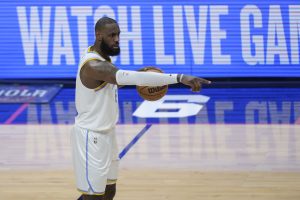 Ticket demand, anticipation grows as LeBron nears Kareem