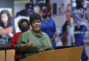 Atlanta school board says it will oust its superintendent when her contract ends in 2024