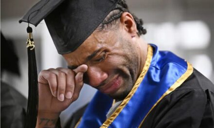 Yale, University of New Haven partnership celebrates first degrees awarded to inmates