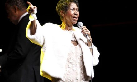 Michigan jury validates Aretha Franklin’s handwritten note as her final will