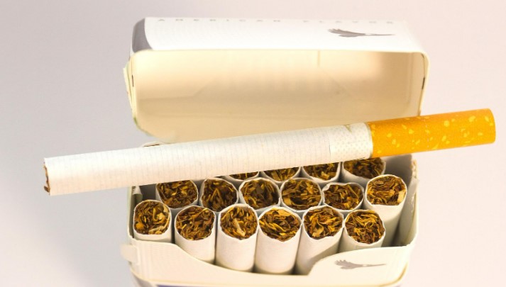 Commentary: Will new federal cigarette policy breed the next Eric Garner?