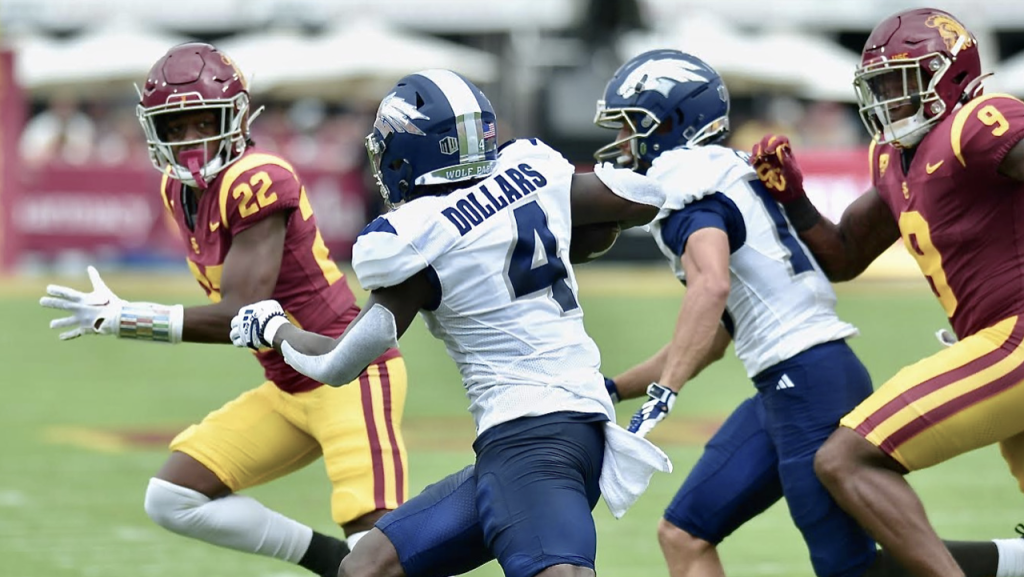 2-0 Trojans over Nevada 66-14 at the Coliseum