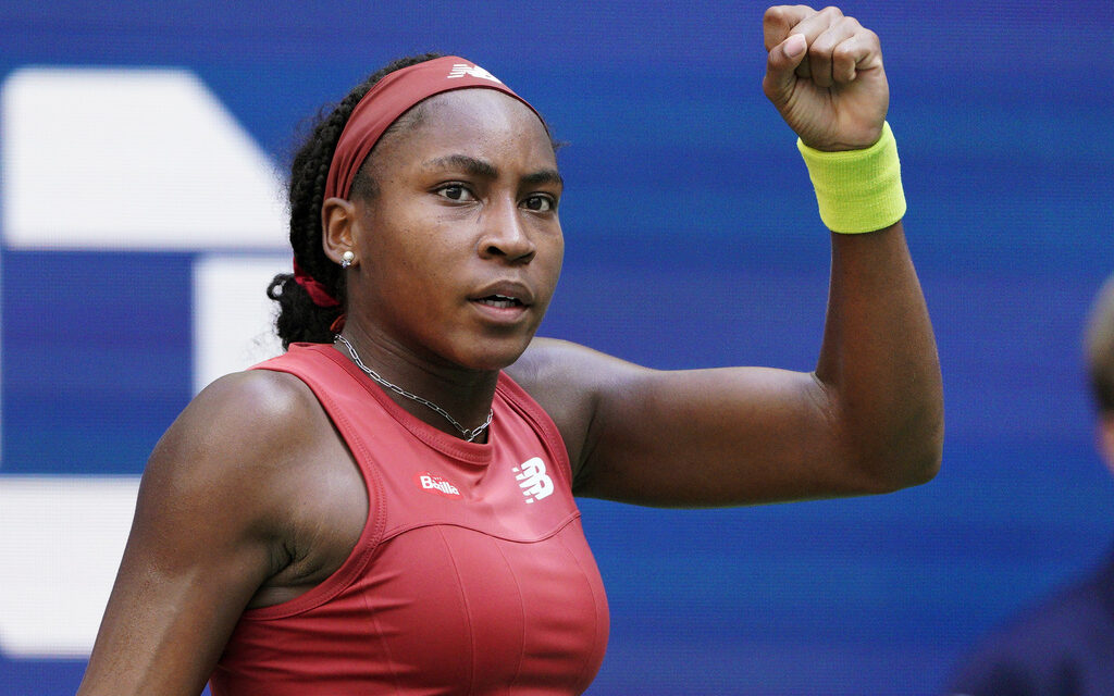 Coco Gauff qualifies for US Open quarterfinals in win over Caroline Wozniacki