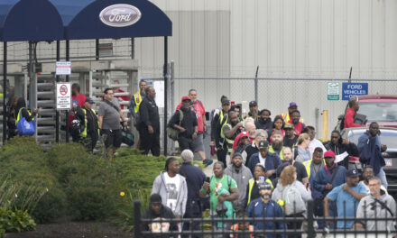 United Auto Workers strikes spread as 7,000 more workers at two plants join the picket line