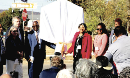 EDMONTON HEIGHTS HISTORIC DISTRICT MARKER REVEALED IN COMMEMORATIVE CEREMONY