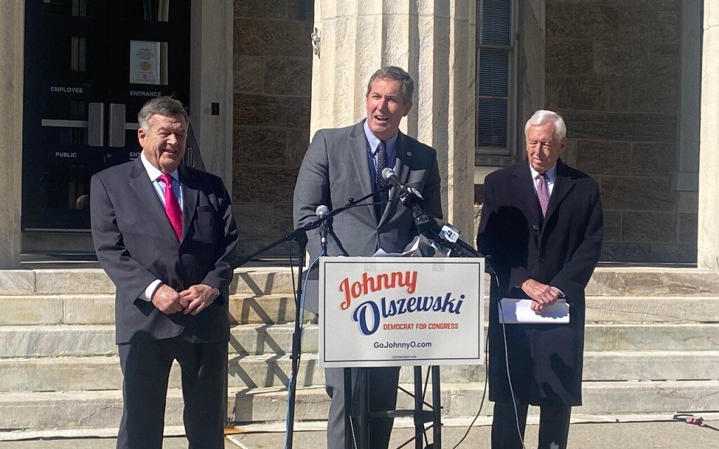 Reps. Dutch Ruppersberger and Steny Hoyer endorse Johnny Olszewski for Congress