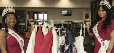 MISS SENIOR, MISS FRESHMAN LEAD PROM DRESS DRIVE