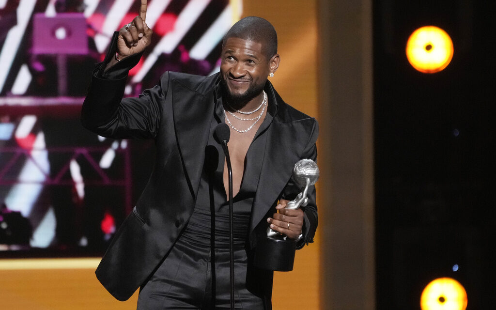 Usher, Fantasia Barrino, ‘Color Purple’ honored at 55th NAACP Image Awards