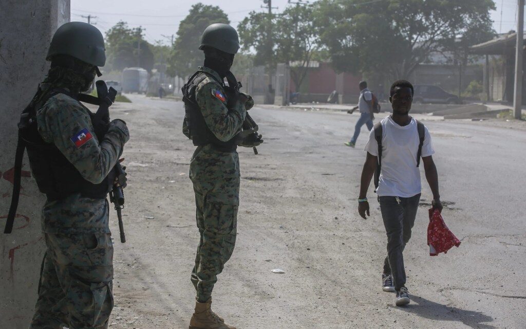 U.S. citizens flee Haiti amidst escalating chaos: Global concerns mount