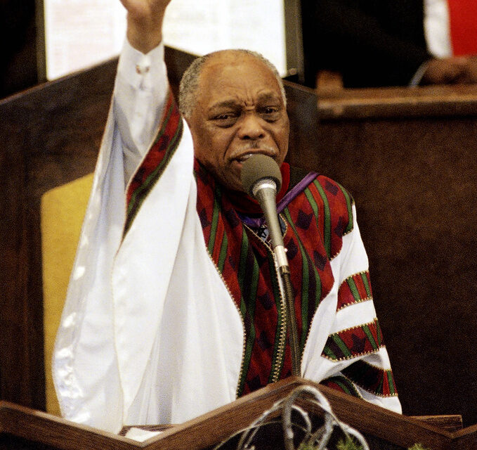 Cecil L. ‘Chip’ Murray, influential pastor and civil rights leader in Los Angeles, dies