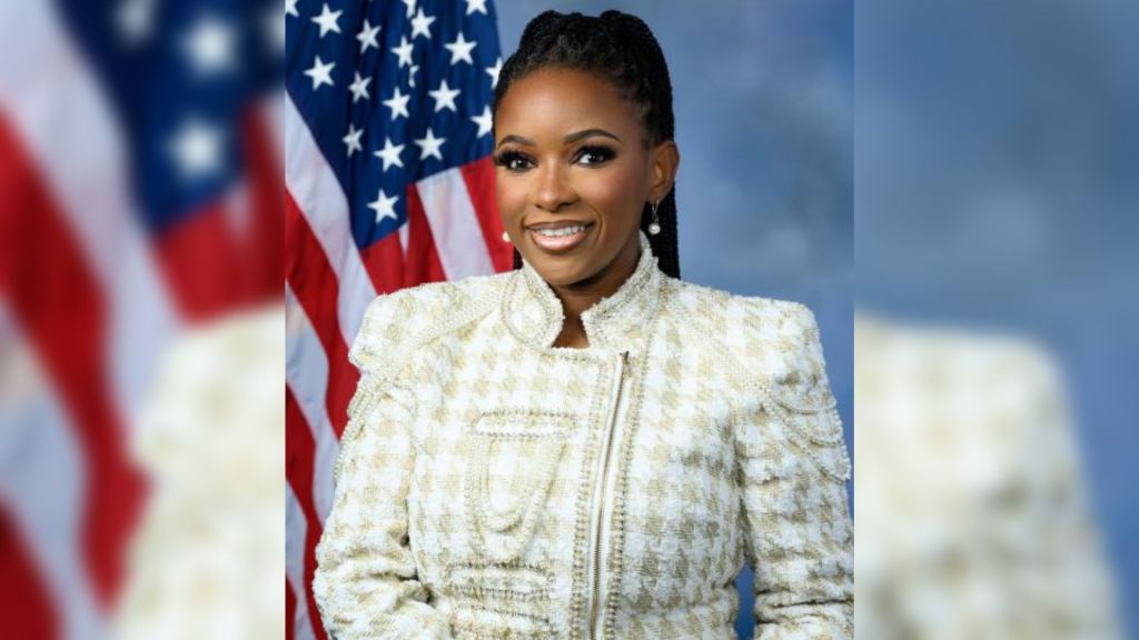 U.S. Rep. Jasmine Crockett plans to trademark the phrase ‘bleach blonde bad-built butch body’