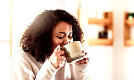 Coffee And Tea: Are They Ruining Your Teeth?