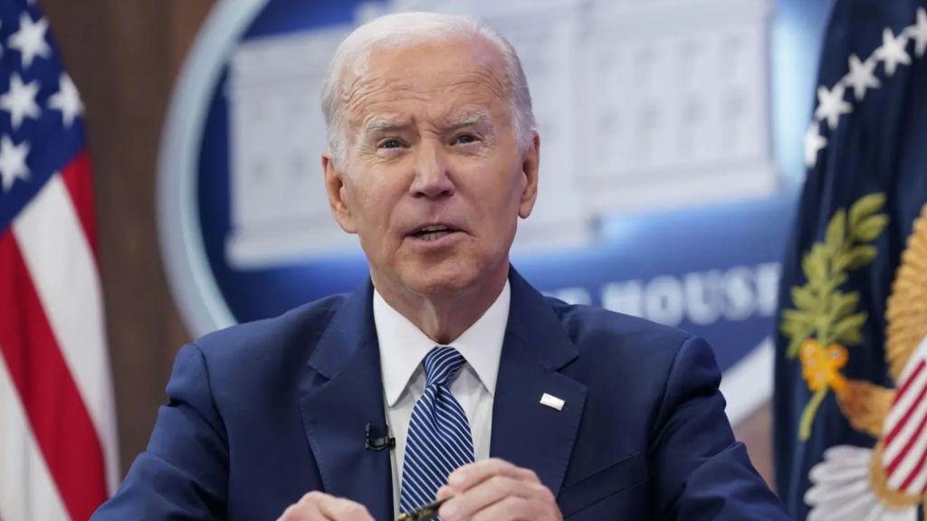 Biden signs executive action to tighten security at U.S.- Mexico border