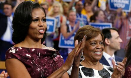 Marian Robinson, the mother of Michelle Obama who lived in the White House, dies at 86