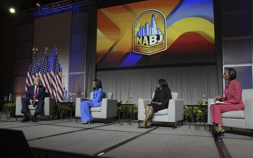 Former president sparks controversy with Black journalists at NABJ annual convention