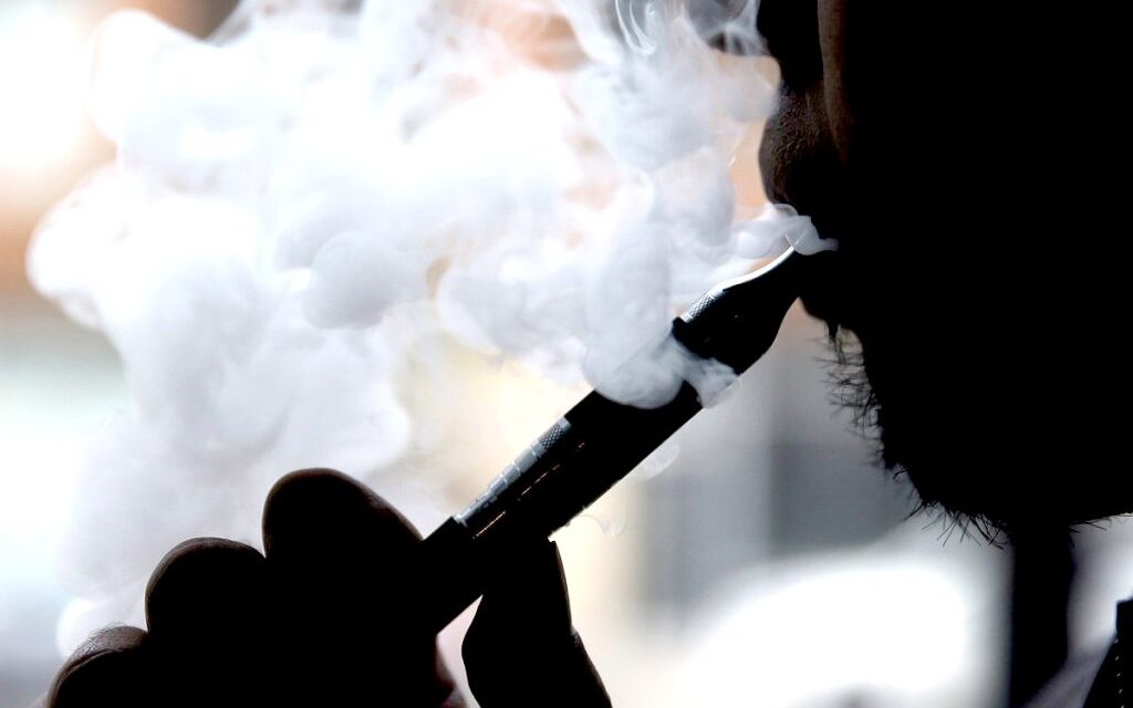 Vaping could land Alabama teens in juvenile court under new bill