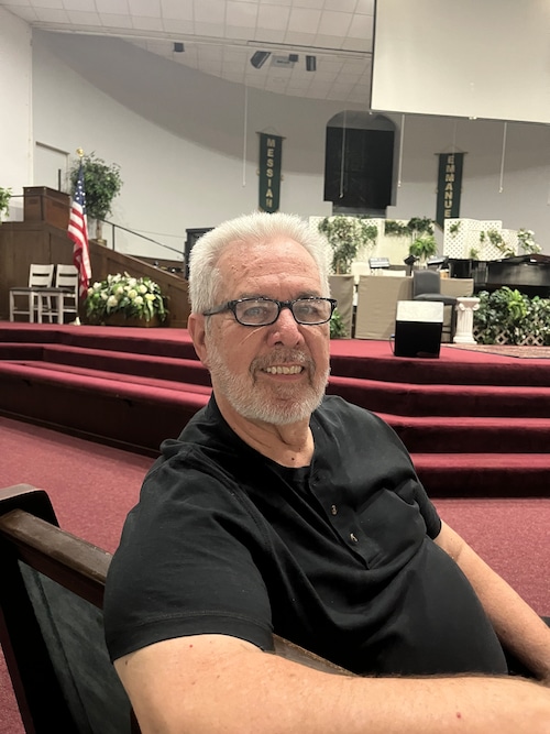 Longtime Parkway pastor steps down