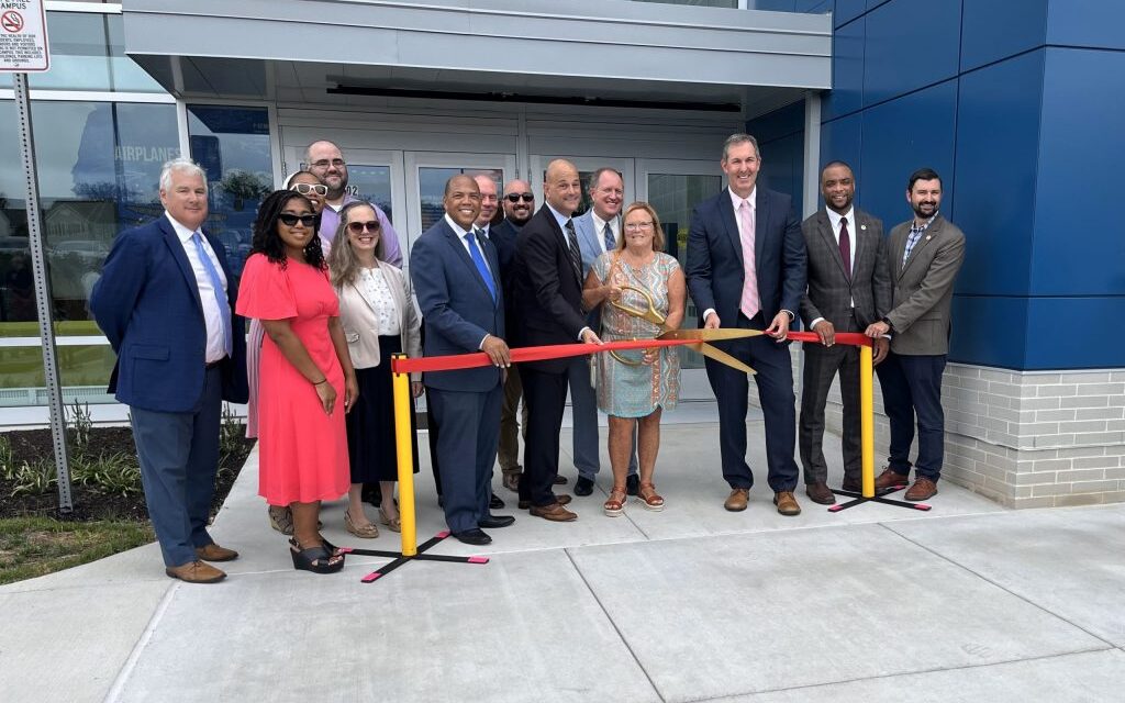 Baltimore County celebrates opening of Middle River Recreation Activity Center