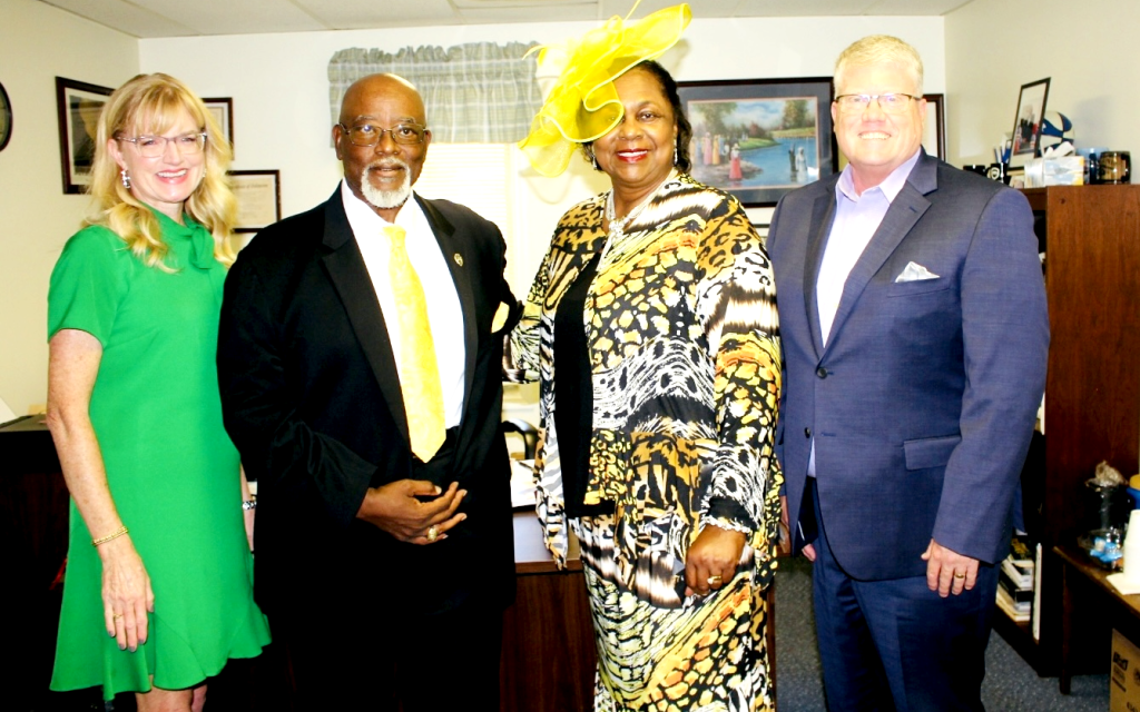 THIRTY-FOURTH ANNIVERSARY OBSERVANCE OF DR. WILLIE L. HINTON SR.  AND DR. DORIS HINTON: A CELEBRATION OF FAITH, SERVICE, AND LEADERSHIP