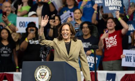 Vice President Kamala Harris And Governor Tim Walz Visit the Valley