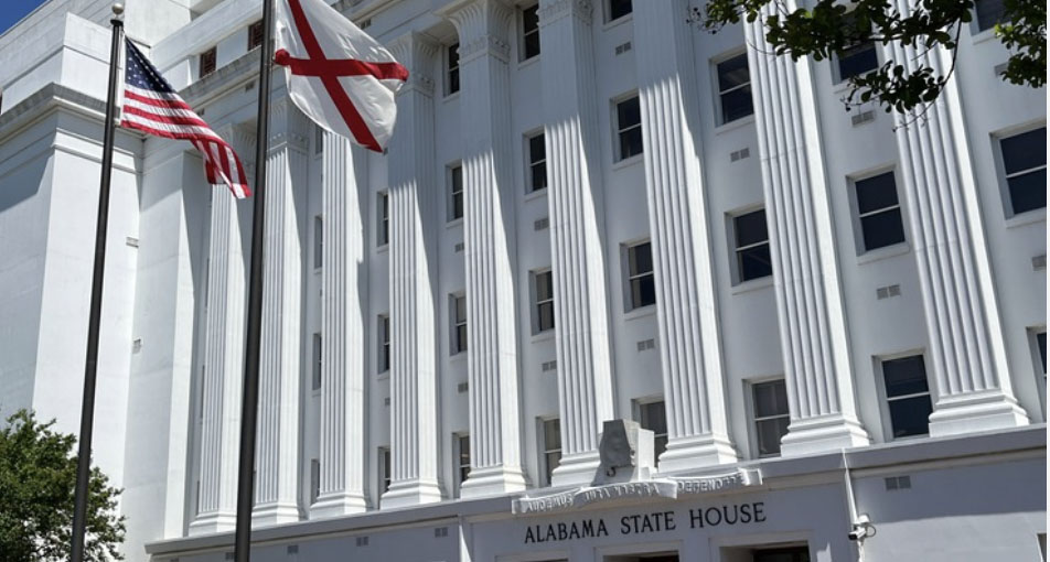 Bill would increase penalties for illegal gambling in Alabama, possession of slot machines