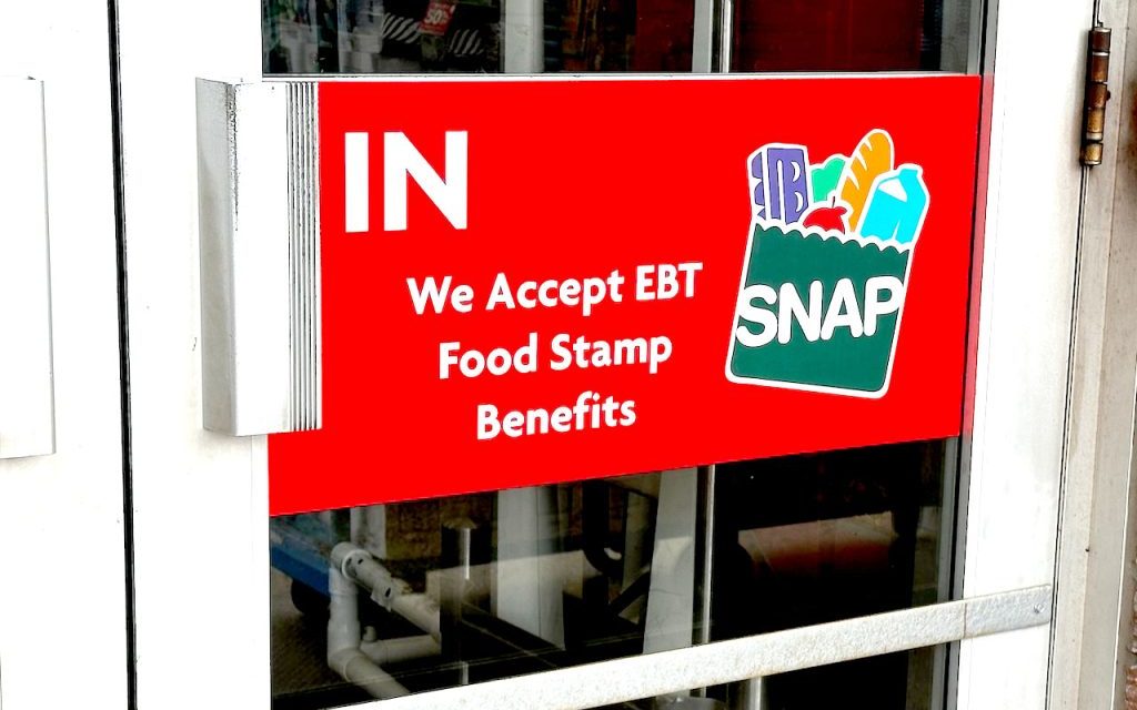 SNAP payment change: Food stamp benefits increasing Oct. 1