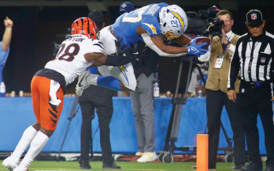 Chargers Outlast Bengals 34-27 in Thriller at SoFi