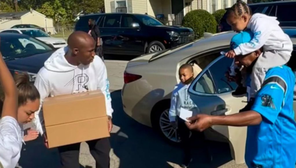 NFL cornerback gives away 1,000 turkeys in Birmingham: ‘Crime happens because people are hungry’