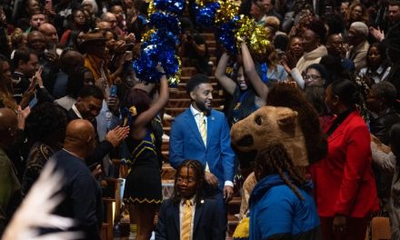 Baltimore Mayor M. Brandon Scott sworn in for a second term