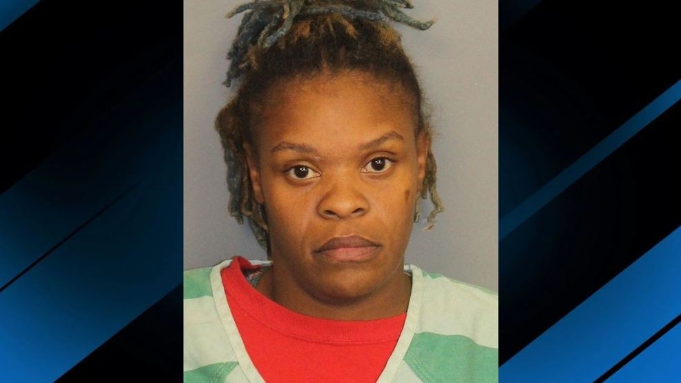 Alabama mom accused of abducting 3 kids at Virginia bus stop captured near Birmingham after brief chase