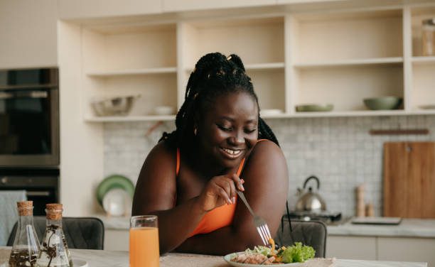 Eating with Ulcerative Colitis: A Black Nutritionist’s Guide to Safe & Delicious Foods