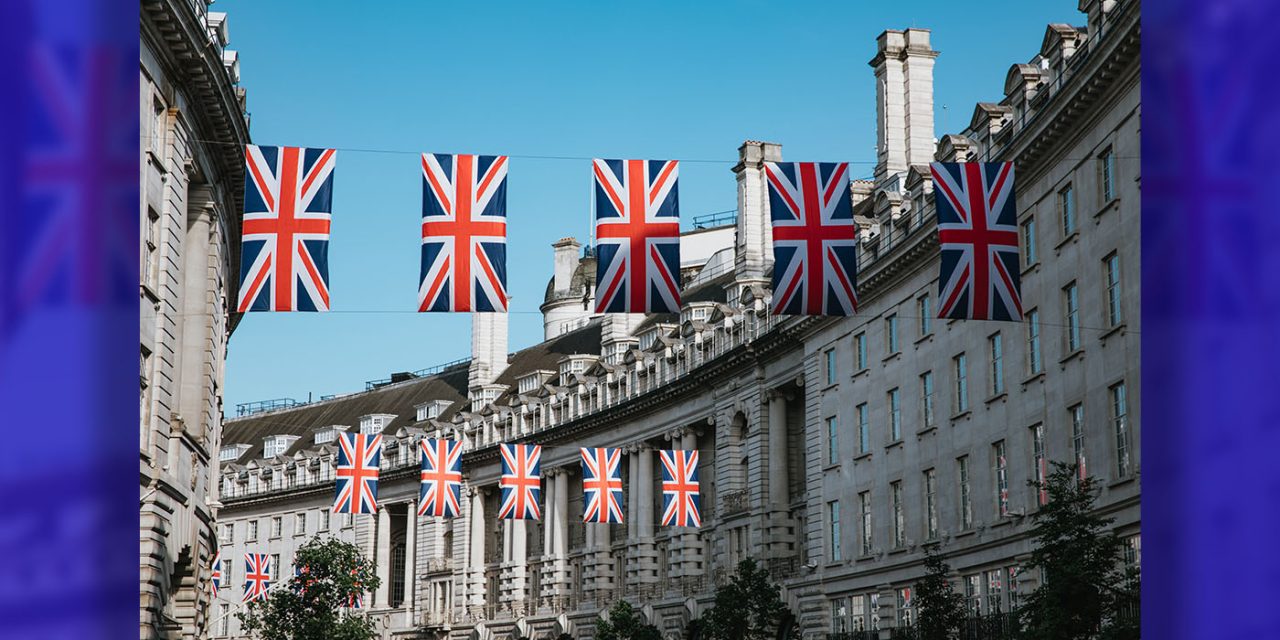 Trump Backs U.S. Entry into British Commonwealth, Raising Alarm Over American Independence and Slave Trade